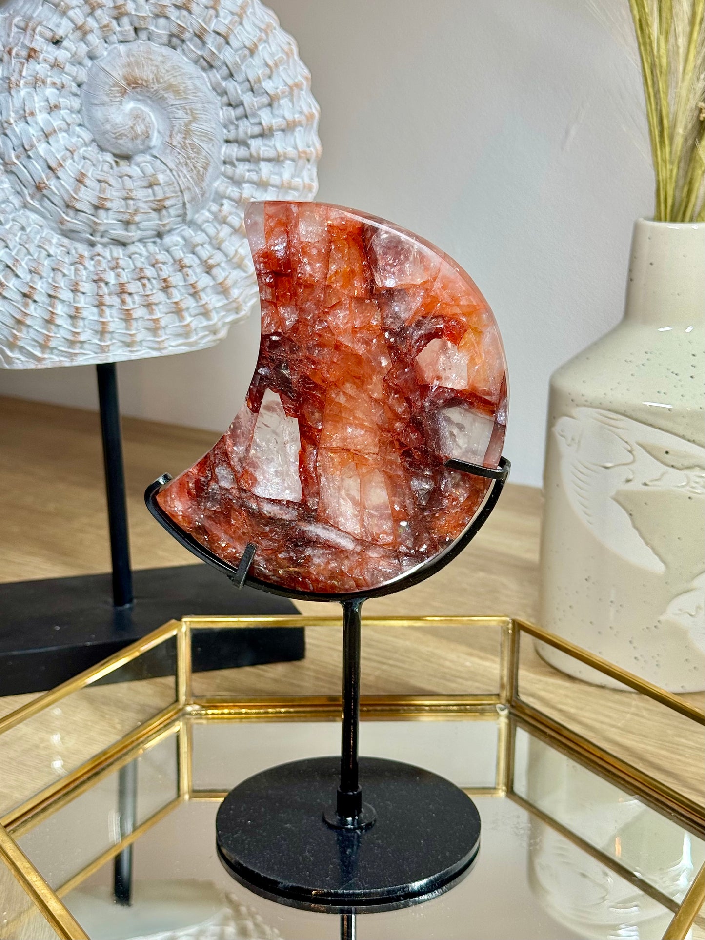 Statement Fire Quartz Moon