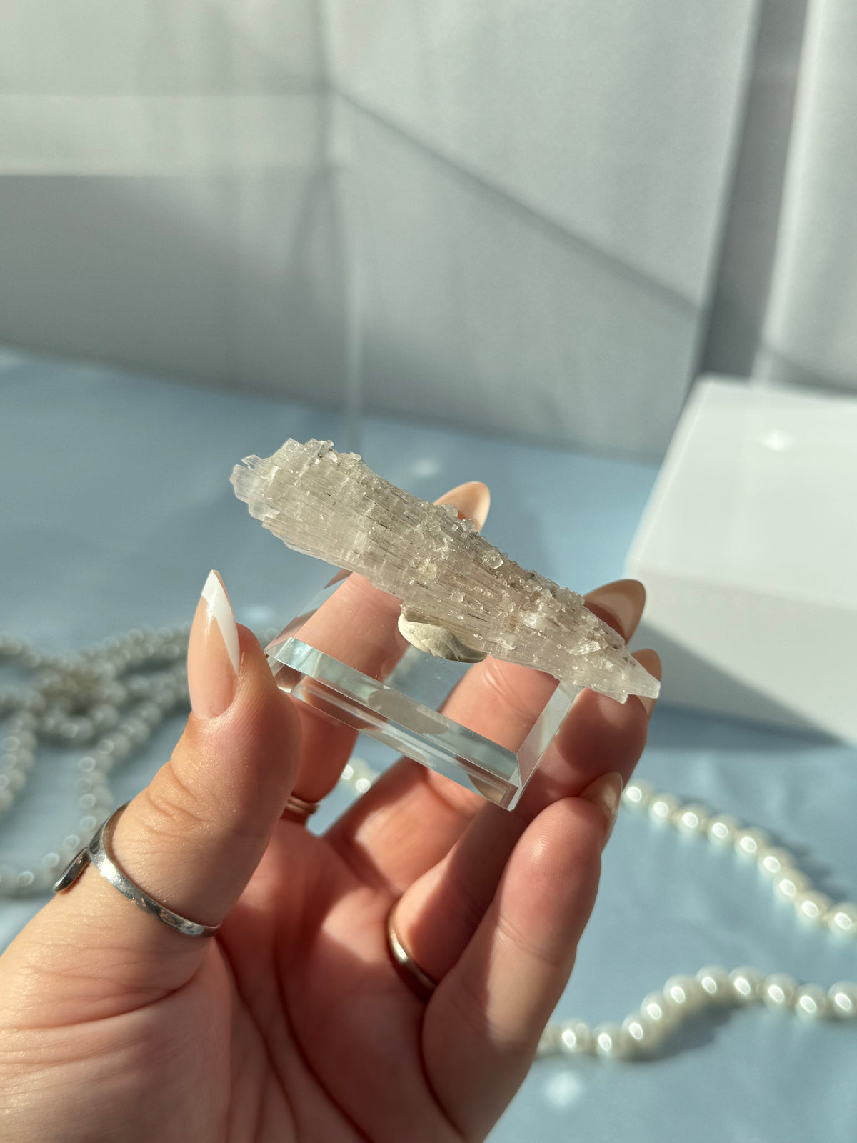 Iron-Kissed Scolecite Sprays