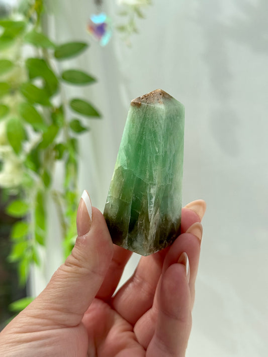 Smithsonite Tower