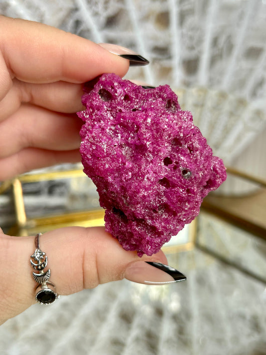 Raw Honeycomb Ruby