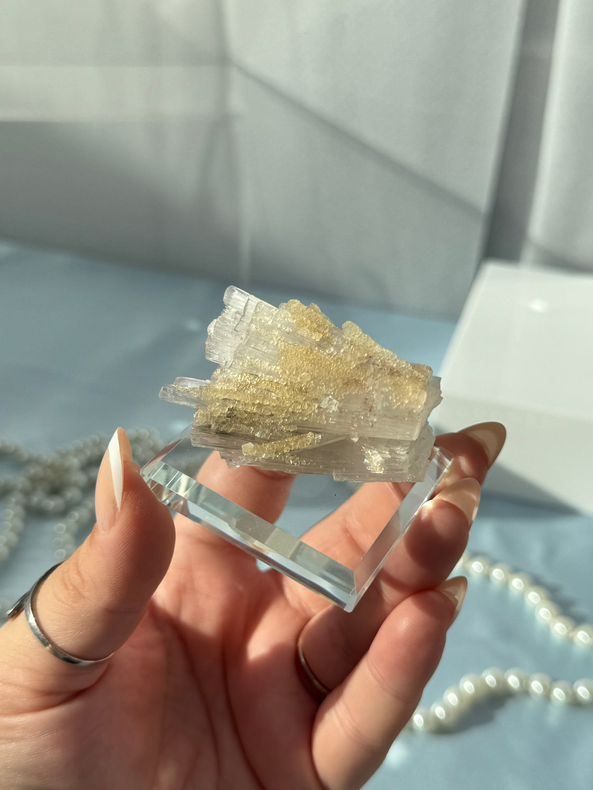 Iron-Kissed Scolecite Sprays