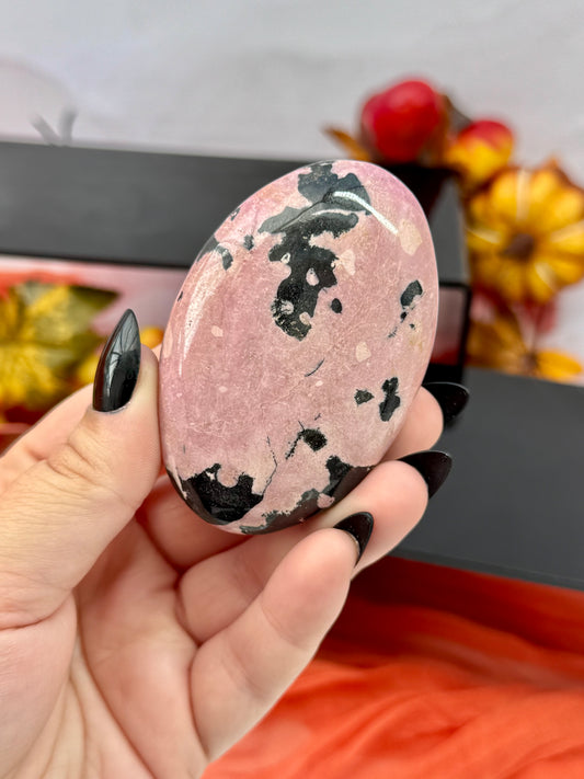 Rhodonite Palms
