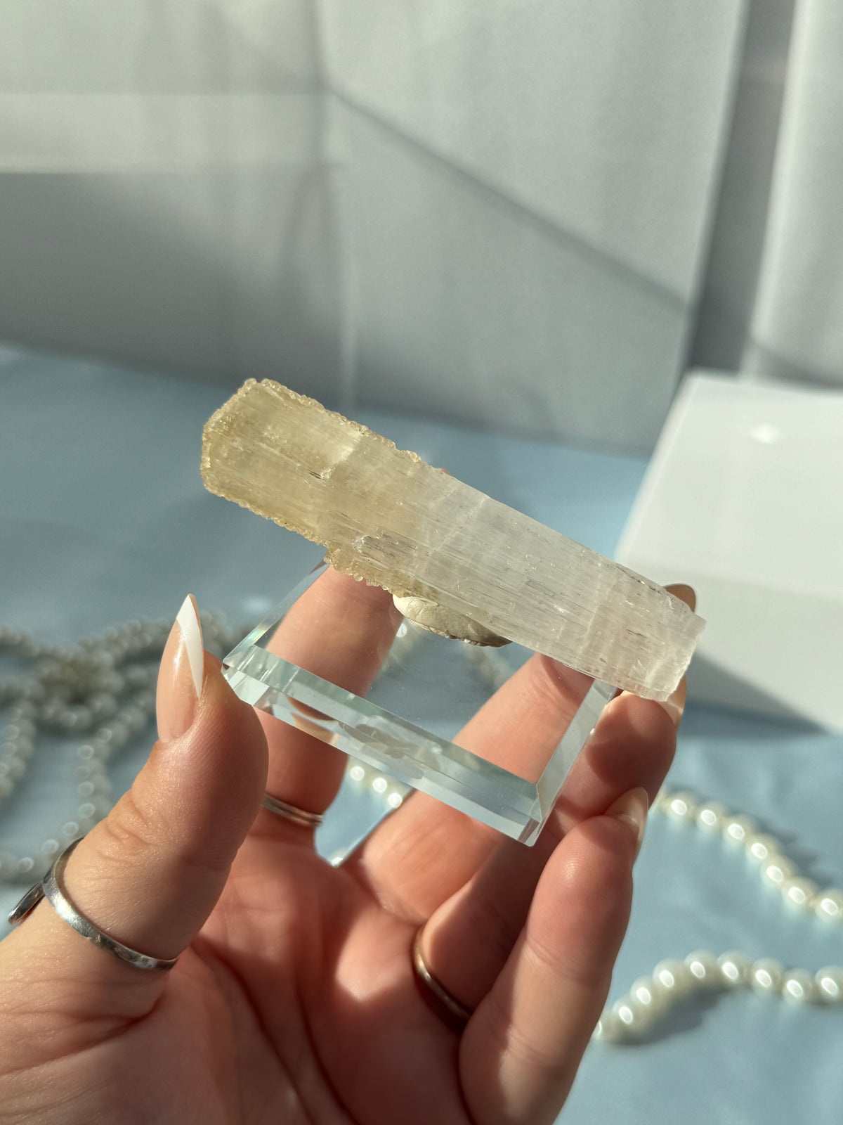 Iron-Kissed Scolecite Sprays